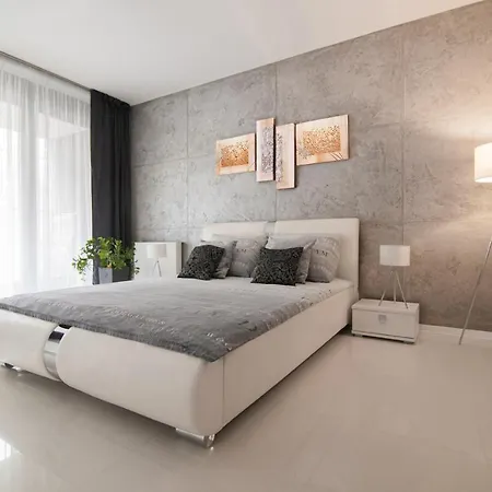 Art River View Wroclaw