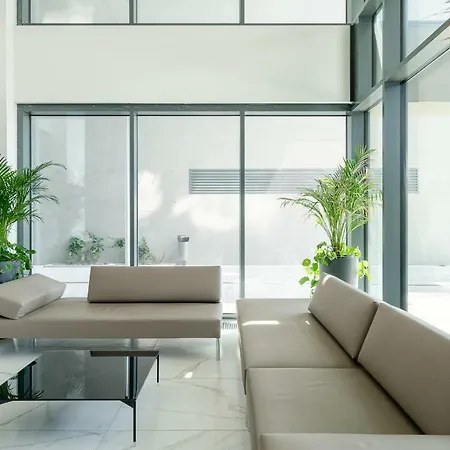 Art River View Aparthotel 3*