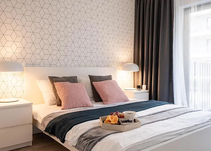 Lägenhetshotell Art River View 3*