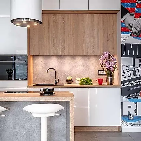 Art River View Aparthotel