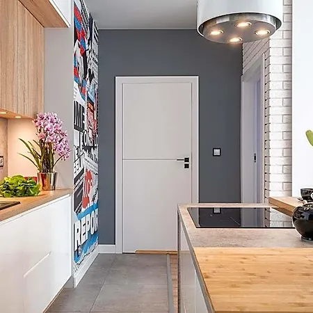 Art River View شقة فندقية فروتسواف