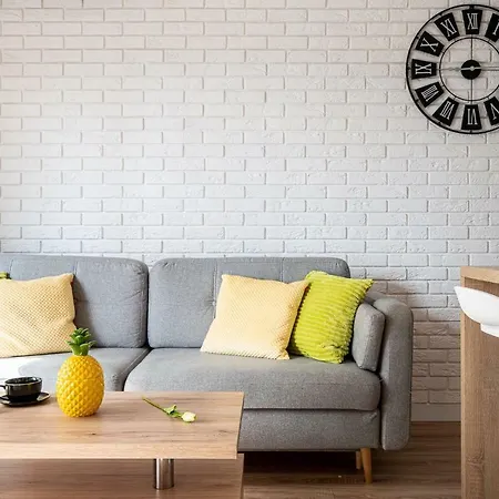 Aparthotel Art River View 3*