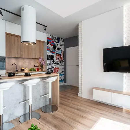 Art River View شقة فندقية فروتسواف