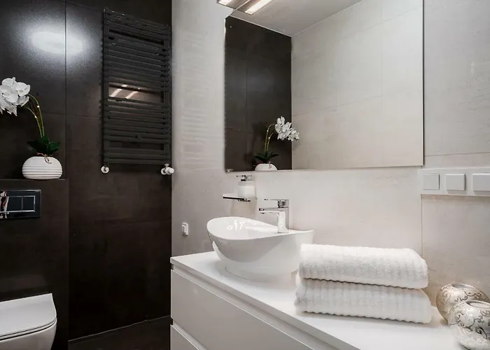 Art River View Apart Otel Wroclaw