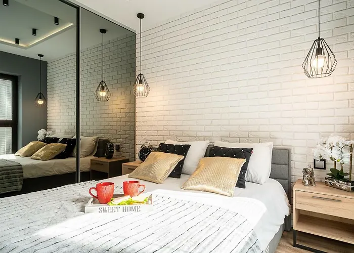 Art River View Apart Otel Wroclaw